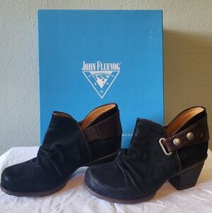 John Fluevog Hopefuls Holly Snapped Ankle Boot, size 7, black with brown buckle